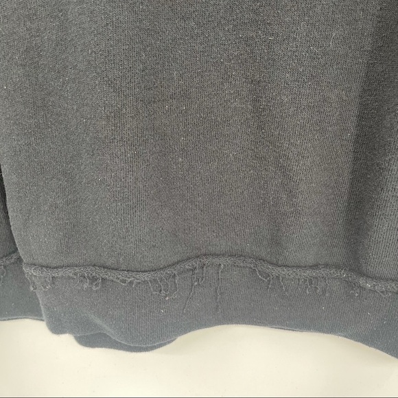 TORRID MULTI SKULL KEY PRINT SLEEVE SWEATSHIRT - Picture 8 of 9
